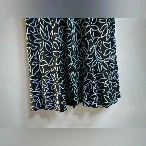 GVC | Vintage Y2K Black StudioM Midi Dress w/ Blue Flowers | Size Medium - Picture 7 of 8